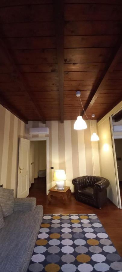 Daisy Apartment In Centro A كومو المظهر الخارجي الصورة